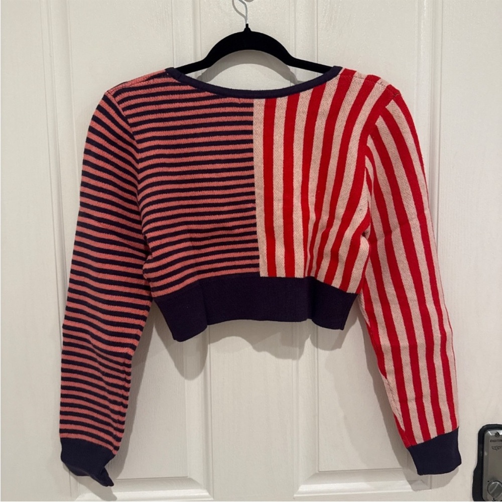 NWT Cropped Cardigan (size Small) - Picture 4 of 5